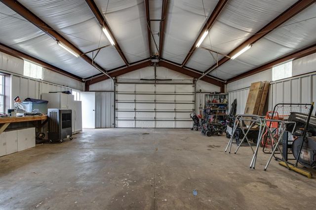 4521 Zella Way NE, Piedmont, OK 73078