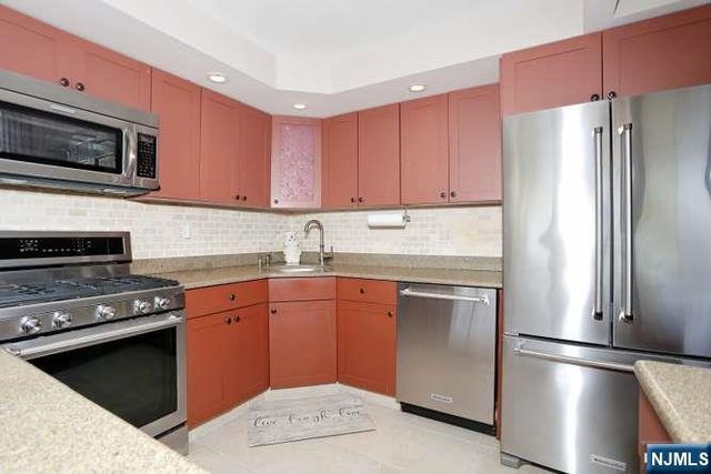 1 Horizon Road 619, Fort Lee, NJ 07024