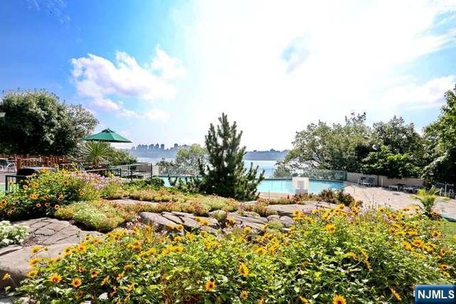1 Horizon Road 619, Fort Lee, NJ 07024