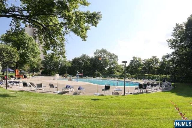 1 Horizon Road 619, Fort Lee, NJ 07024
