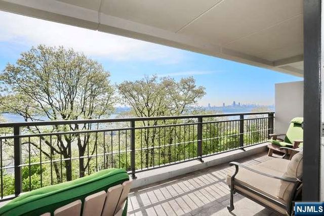 1 Horizon Road 619, Fort Lee, NJ 07024