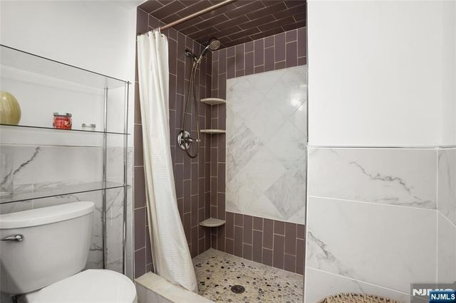 233 Boonton Avenue, Butler Borough, NJ 07405