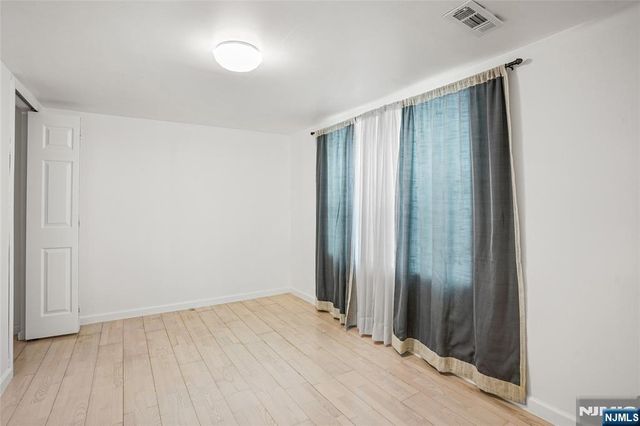 233 Boonton Avenue, Butler Borough, NJ 07405