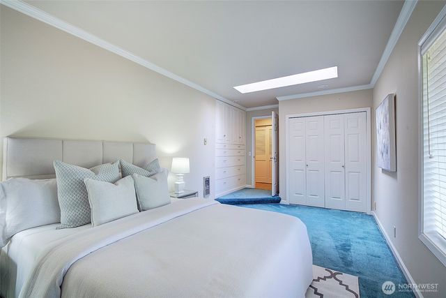 243 140th Avenue NE, Bellevue, WA 98005