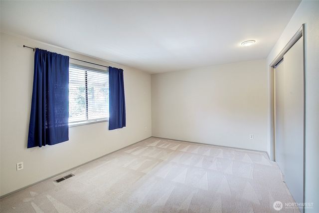 243 140th Avenue NE, Bellevue, WA 98005