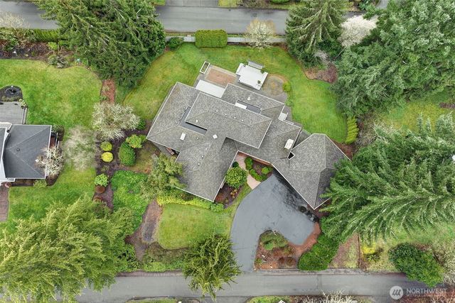 243 140th Avenue NE, Bellevue, WA 98005