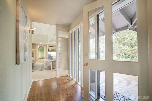 243 140th Avenue NE, Bellevue, WA 98005