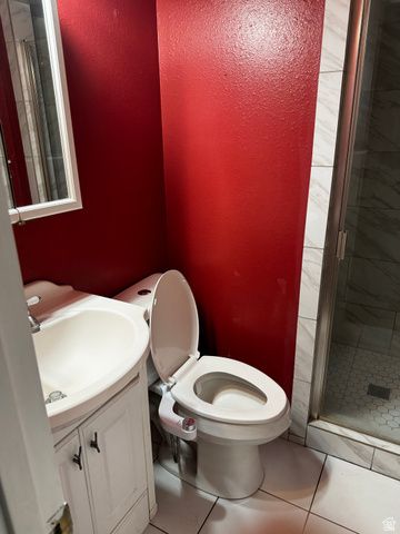 2284 W ZIONS DR, Taylorsville, UT 84129