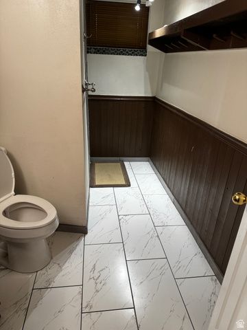 2284 W ZIONS DR, Taylorsville, UT 84129