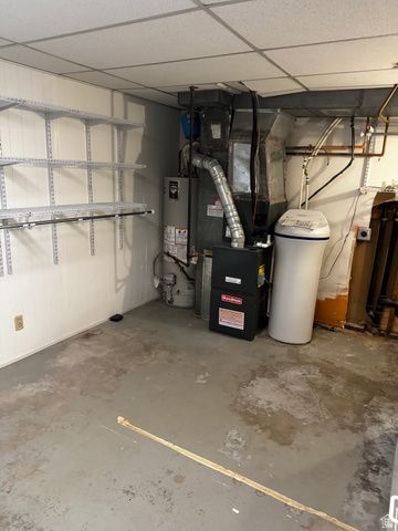 2284 W ZIONS DR, Taylorsville, UT 84129