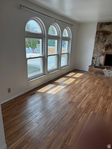 2284 W ZIONS DR, Taylorsville, UT 84129