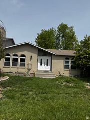 2284 W ZIONS DR, Taylorsville, UT 84129
