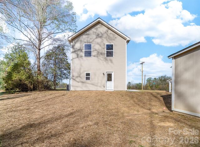 1128 N 14th Street, Bessemer City, NC 28016