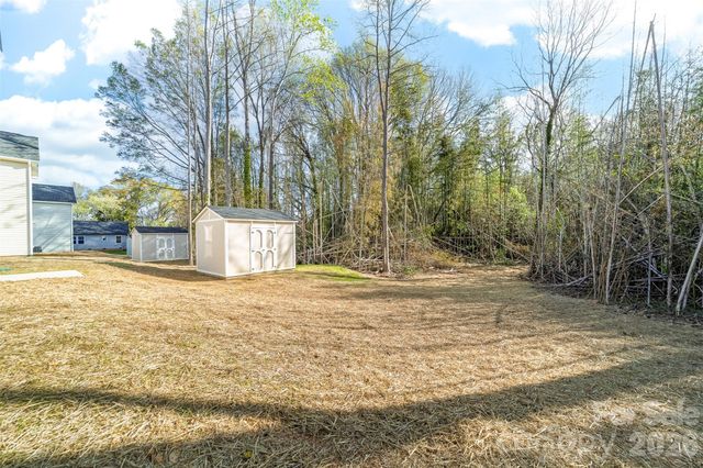 1128 N 14th Street, Bessemer City, NC 28016