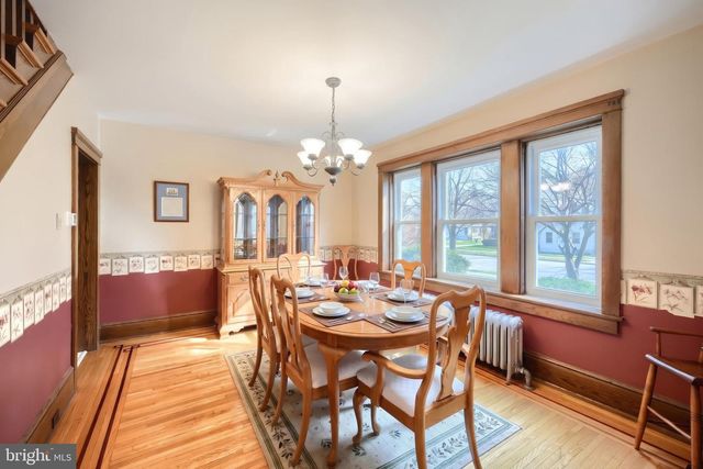 8 N 4TH ST, Mount Wolf, PA 17347