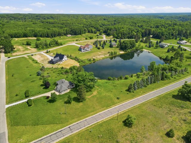 8510 125th Avenue, Austin Twp, MI 49346
