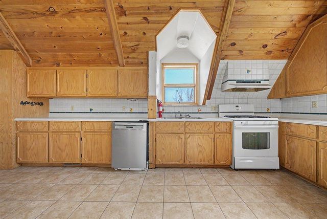 7571 McKinney Road, Mazomanie, WI 53560