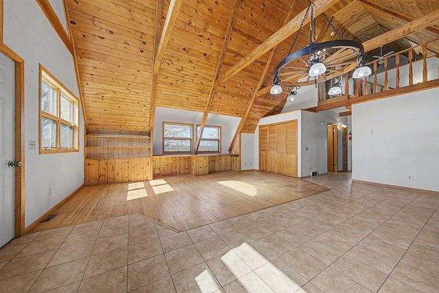7571 McKinney Road, Mazomanie, WI 53560