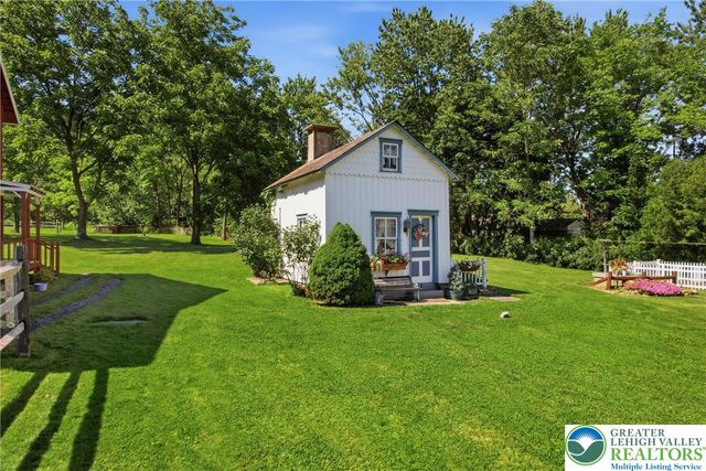 3954 Wood Drive, Lehigh Twp, PA 18088