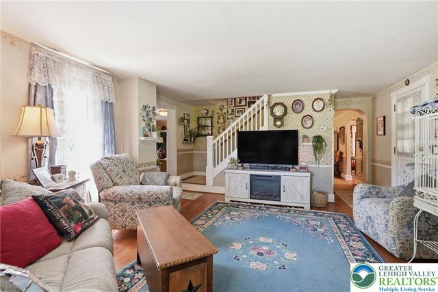 3954 Wood Drive, Lehigh Twp, PA 18088
