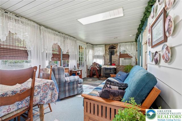 3954 Wood Drive, Lehigh Twp, PA 18088