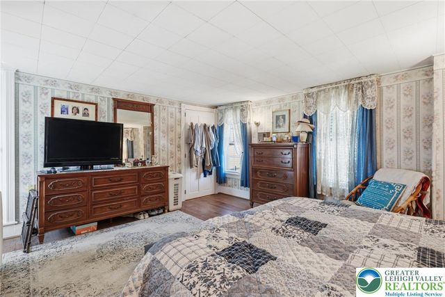 3954 Wood Drive, Lehigh Twp, PA 18088