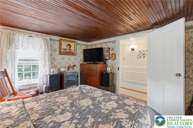 3954 Wood Drive, Lehigh Twp, PA 18088