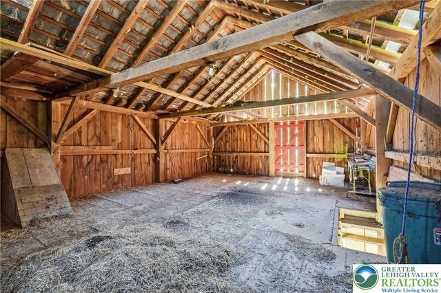 3954 Wood Drive, Lehigh Twp, PA 18088