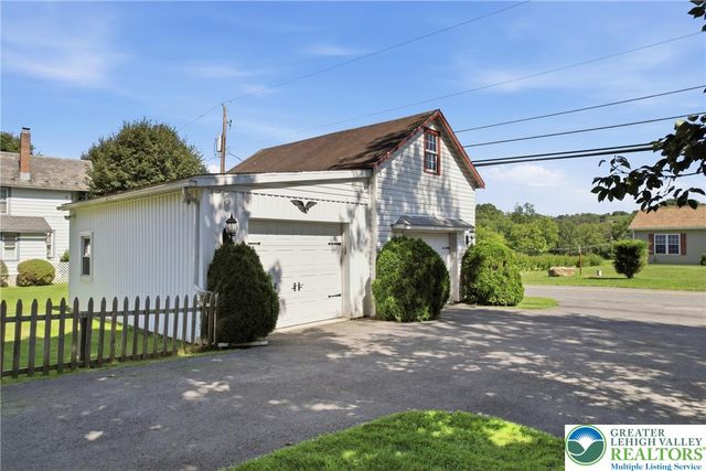 3954 Wood Drive, Lehigh Twp, PA 18088