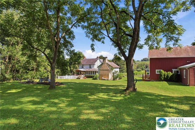 3954 Wood Drive, Lehigh Twp, PA 18088