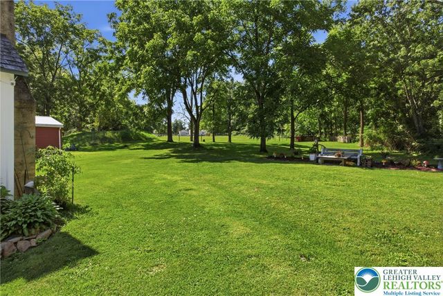 3954 Wood Drive, Lehigh Twp, PA 18088