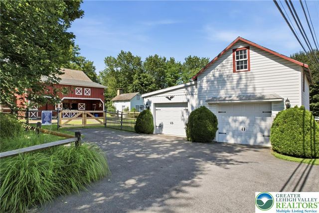 3954 Wood Drive, Lehigh Twp, PA 18088