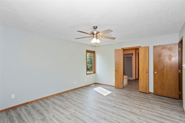 4801 Westbrooke Place, West Des Moines, IA 50266