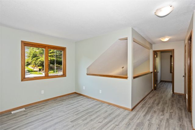 4801 Westbrooke Place, West Des Moines, IA 50266