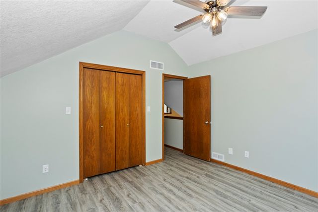4801 Westbrooke Place, West Des Moines, IA 50266
