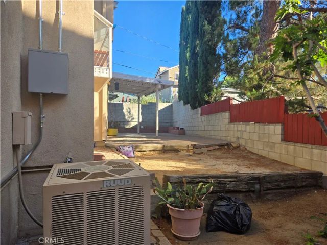 21740 Mojave, Chatsworth, CA 91311