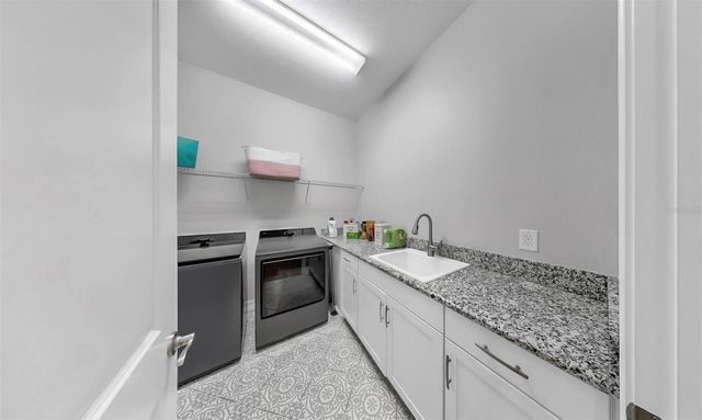 13307 FAWN LILY DRIVE, Riverview, FL 33579