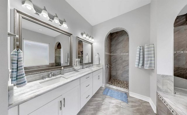 13307 FAWN LILY DRIVE, Riverview, FL 33579