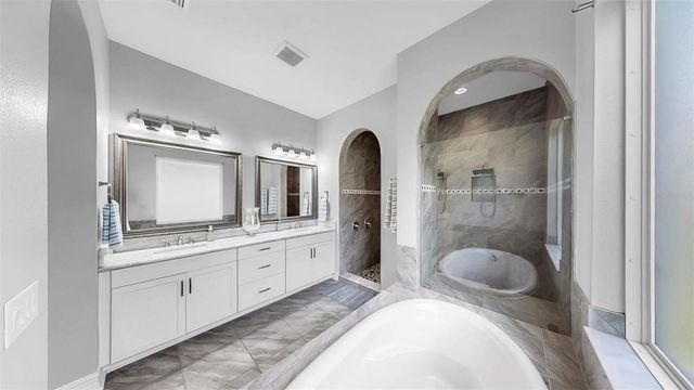 13307 FAWN LILY DRIVE, Riverview, FL 33579