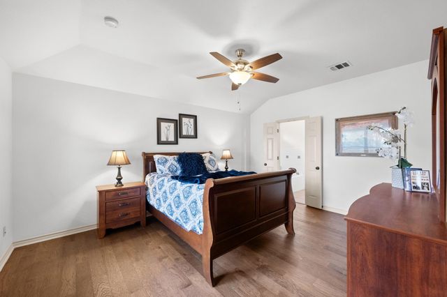 1103 Larkhall DR, Spicewood, TX 78669