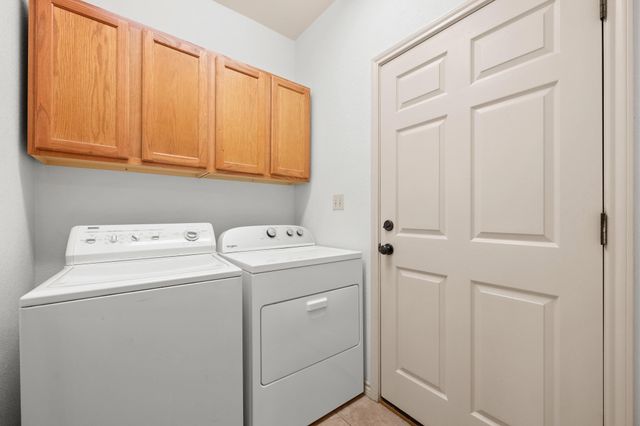 1103 Larkhall DR, Spicewood, TX 78669