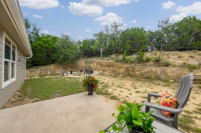 1103 Larkhall DR, Spicewood, TX 78669