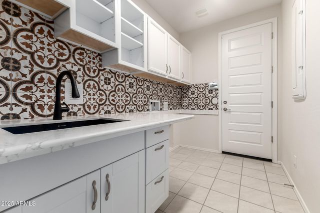 2991 N RIVERSIDE Drive, Florence, AZ 85132