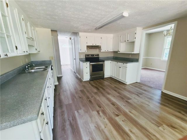 1843 Easter Cody Court, Grayson, GA 30017