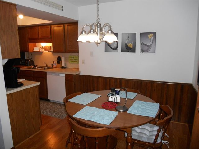 75 Old Mill Drive 21, Holland, MI 49423