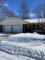 75 Old Mill Drive 21, Holland, MI 49423