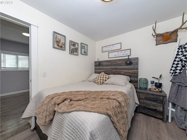 1142 CLATSOP St, Vernonia, OR 97064