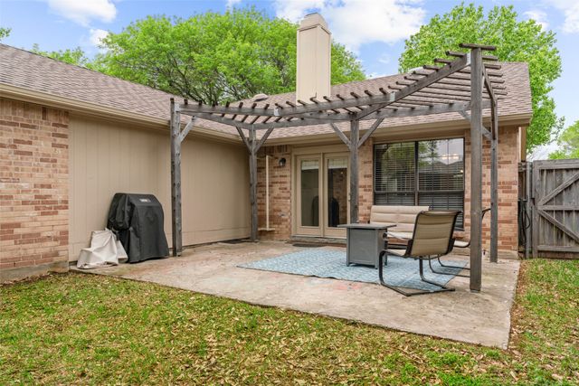 2701 Deer Creek Court, Garland, TX 75040