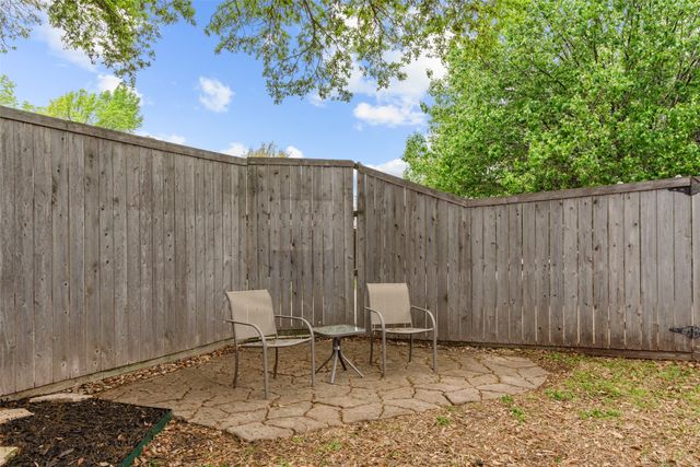2701 Deer Creek Court, Garland, TX 75040