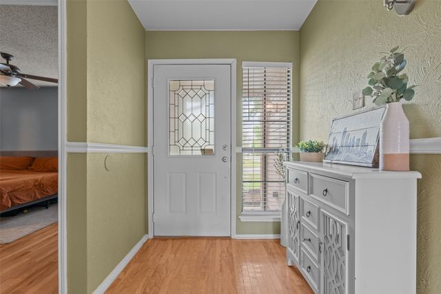 2701 Deer Creek Court, Garland, TX 75040
